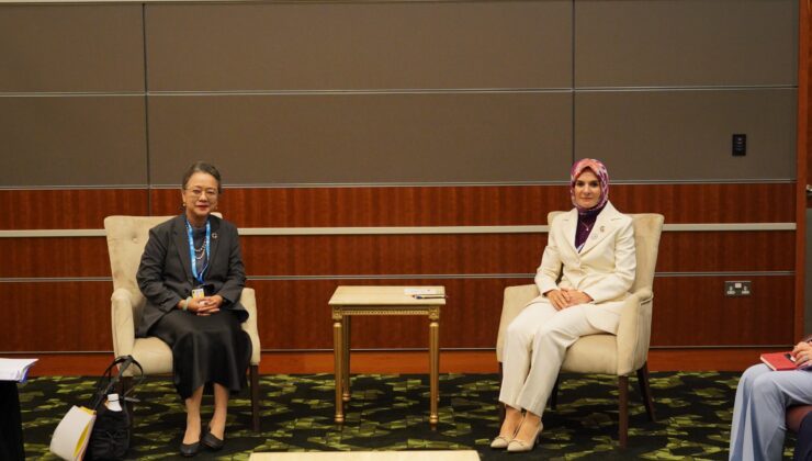 Bakan Göktaş, Doha’da Çekya ve BM Yetkilileriyle Görüştü