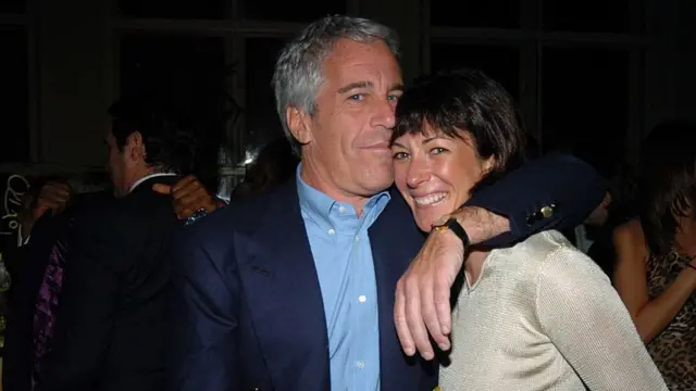 Ghislaine Maxwell Temsilciler Meclisi’nin Sorularını Yanıtlamayı Reddetti