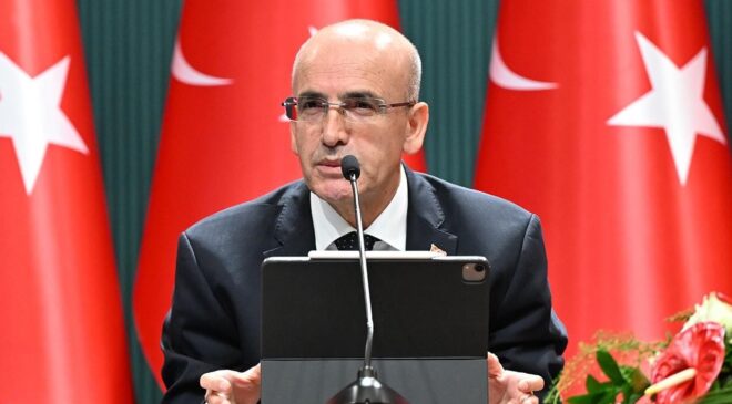 Bakan Şimşek’ten Enflasyon Değerlendirmesi: “Yükseliş Geçici, Dezenflasyon Süreci Devam Edecek”