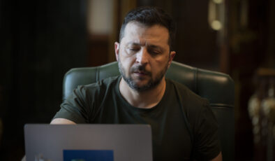Zelenskiy’den İsrail’e “Çalıntı Tahıl” Tepkisi: “İlişkileri Zedelemeyin”