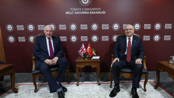 Bakan Güler ve Komuta Kademesi SAHA 2026’da Görüşme Trafiğini Sürdürüyor
