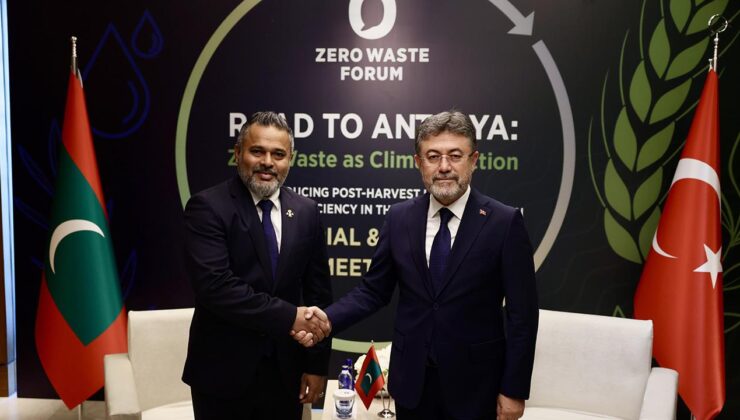 Bakan Yumaklı, Sıfır Atık Forumu 2026 Kapsamında Yeni İş Birliklerinin Temellerini Attı