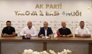 Çınarcık’taki Çevre Sorunları AK Parti’nin Gündeminde: Çınarcık Belediyesi’ne “Çınarcık Sahipsiz Değildir” Tepkisi